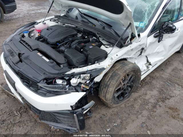 KNAG24J79S5296537 KIA K5 LXS