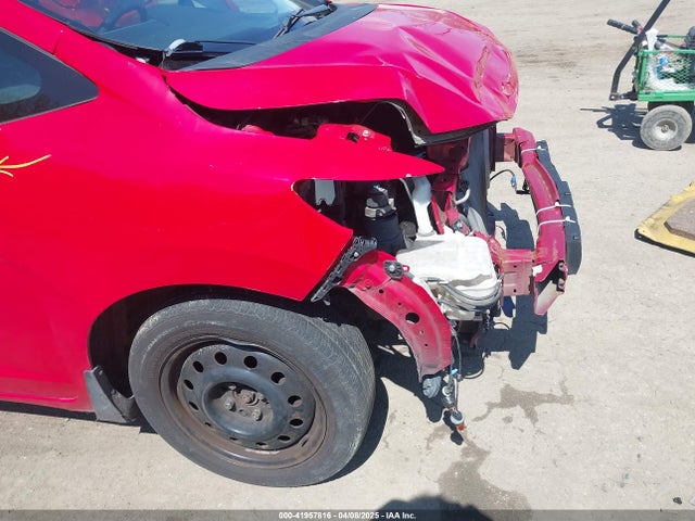 3HGGK5H48KM749515 Honda FIT LX