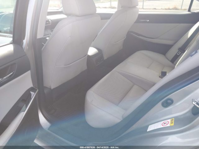 2016 LEXUS IS 300 JTHCM1D20G5002300 Photo 7
