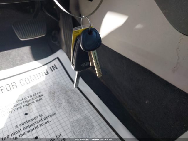 5NPE24AF8JH693222 Hyundai SONATA SE