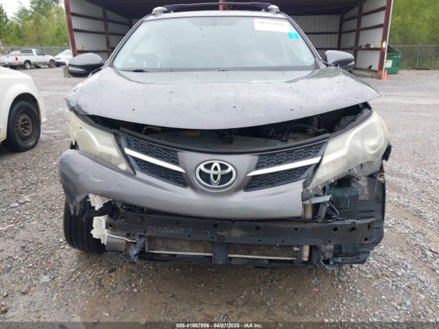 2T3WFREV3EW074260 Toyota Rav4 Xle
