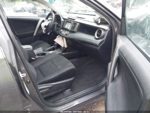 2T3WFREV3EW074260 Toyota Rav4 Xle