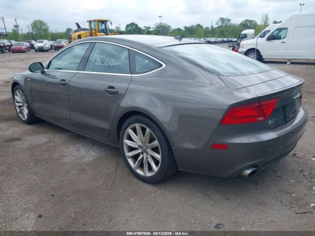 2012 AUDI A7 WAUYGAFC0CN058538 Photo 2