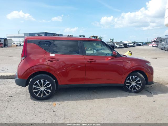 KNDJ23AU7L7119368 KIA SOUL LX