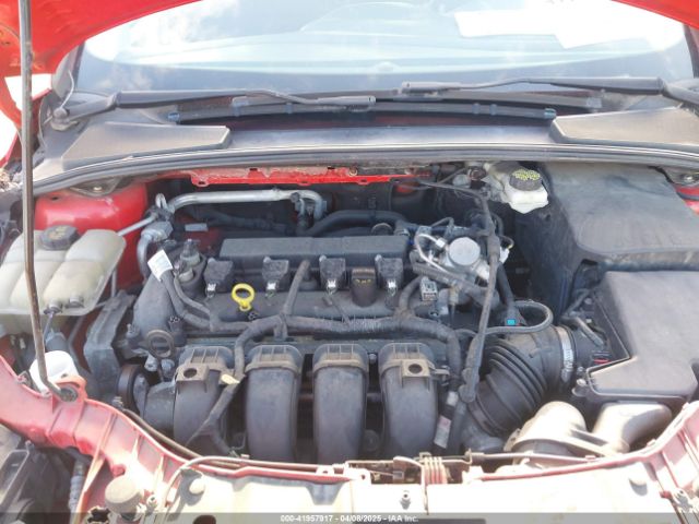 1FADP3K23HL259577 Ford FOCUS SE