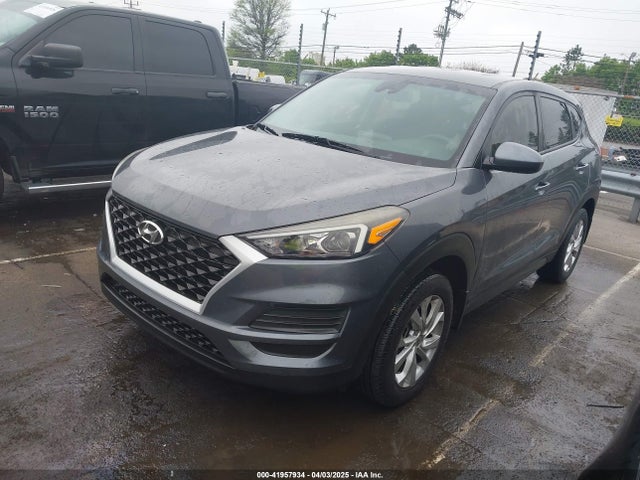 KM8J23A48KU996494 Hyundai TUCSON SE