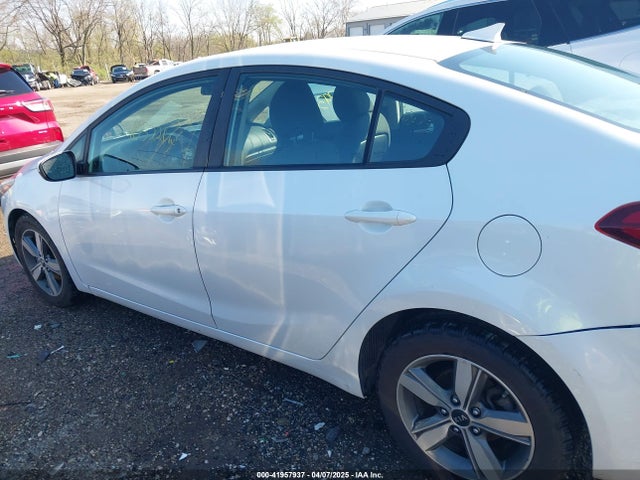 3KPFL4A7XJE172243 KIA FORTE LX