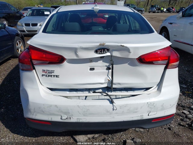 3KPFL4A7XJE172243 KIA FORTE LX