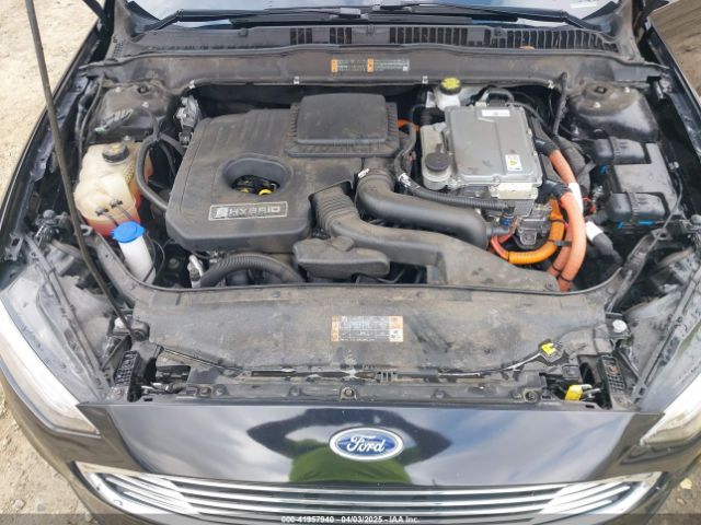 3FA6P0LUXKR243571 Ford Fusion Hybrid Se
