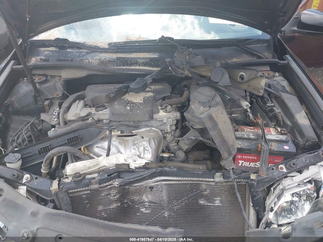 4T1BF1FK3EU425097 Toyota CAMRY SE