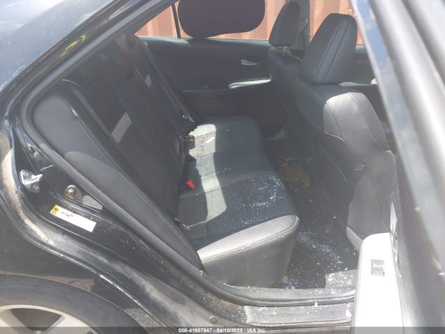 4T1BF1FK3EU425097 Toyota CAMRY SE