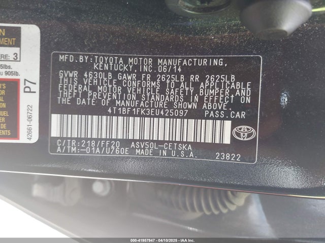 4T1BF1FK3EU425097 Toyota CAMRY SE