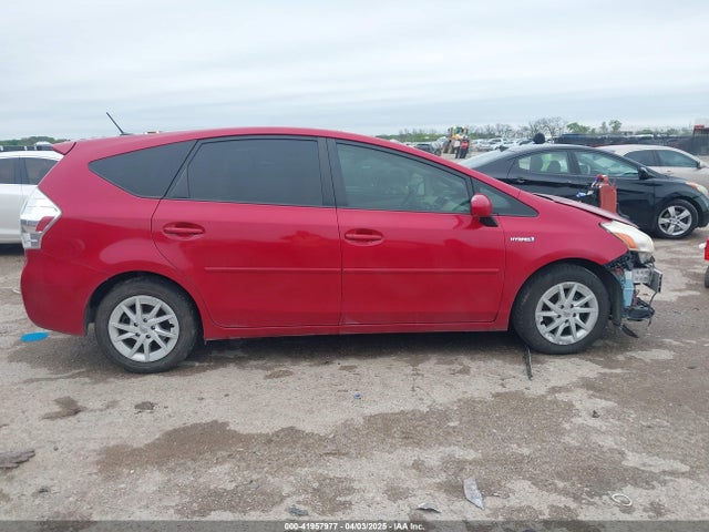 Продажа на аукционе авто 2012 Toyota Prius V Three, vin: JTDZN3EU2C3017293, номер лота: 41957977
