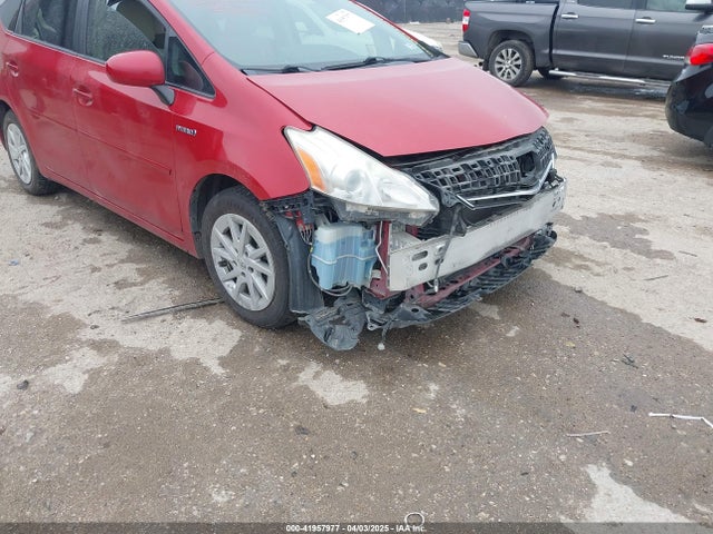 Продажа на аукционе авто 2012 Toyota Prius V Three, vin: JTDZN3EU2C3017293, номер лота: 41957977