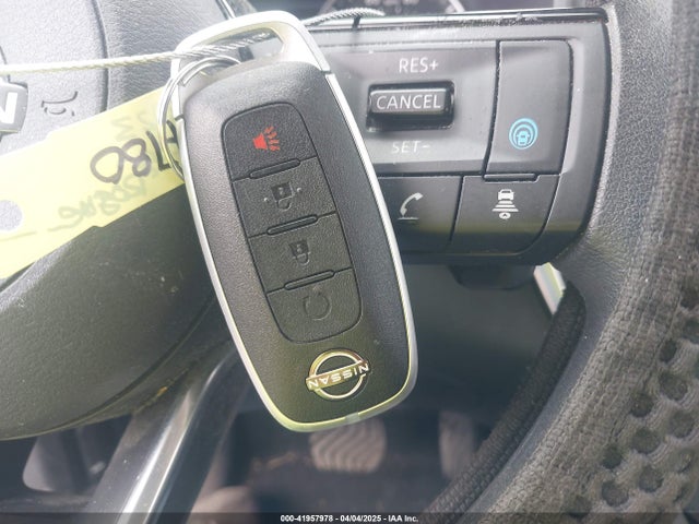 JN8BT3BA5PW403801 Nissan Rogue Sv Fwd