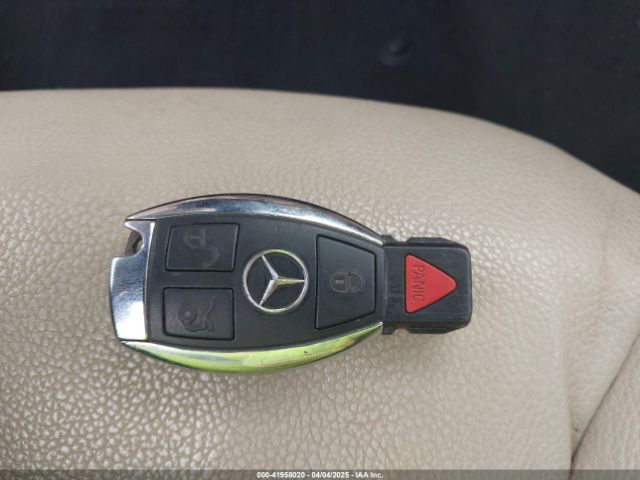 WDDPK4HA4EF079437 Mercedes-Benz SLK 250