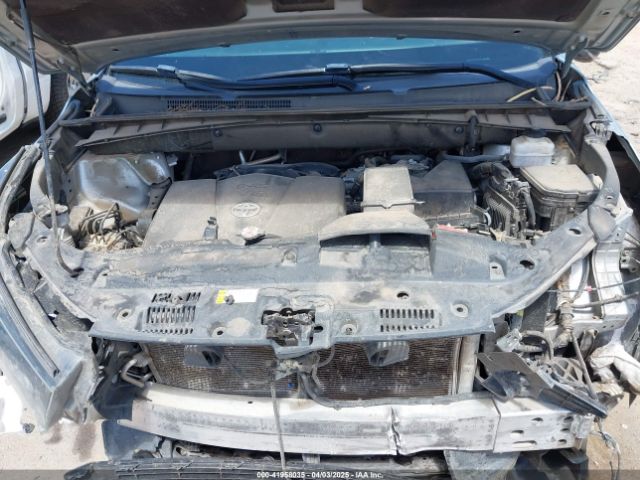 5TDKZRFH5KS571435 Toyota Highlander Se