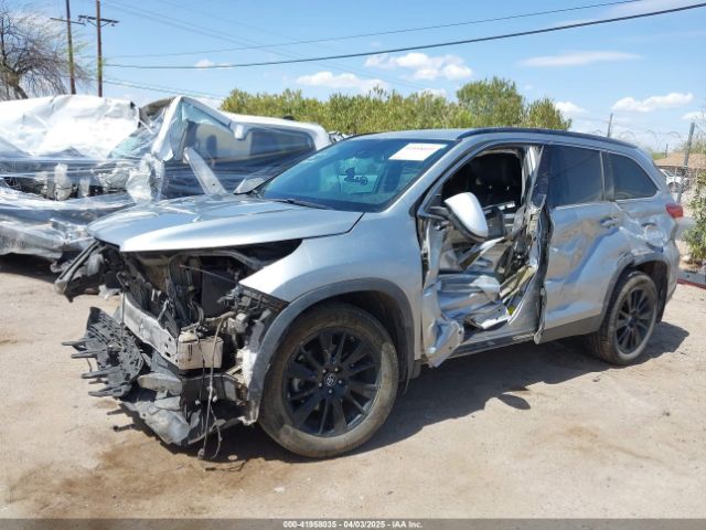 5TDKZRFH5KS571435 Toyota Highlander Se