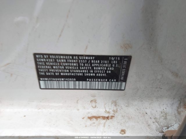 WVWLF7AU4GW142039 Volkswagen Golf R 4-door
