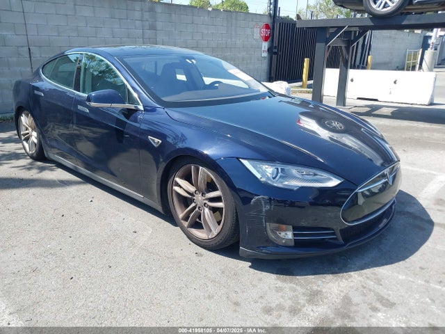 2013 TESLA MODEL S 5YJSA1CNXDFP06077 Photo 0