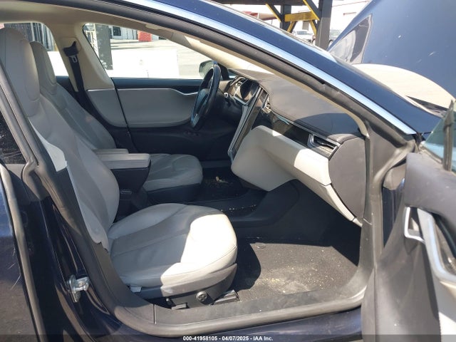 2013 TESLA MODEL S 5YJSA1CNXDFP06077 Photo 4