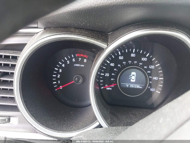 5XXGM4A7XEG350781 KIA Optima Lx