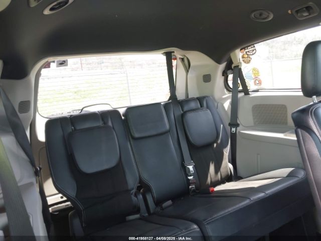 2C4RDGCG9KR774978 Dodge Grand Caravan Sxt