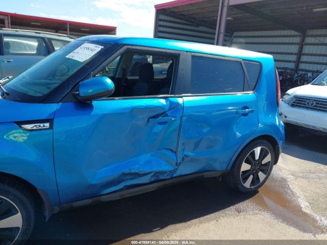 KNDJP3A59J7559292 KIA SOUL +