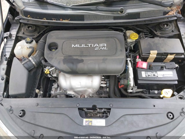 Chrysler 200 Limited 2015 1C3CCCAB1FN623343 Image 10