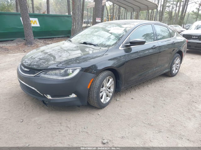 Chrysler 200 Limited 2015 1C3CCCAB1FN623343 Image 2