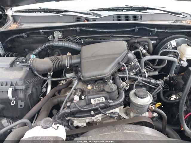 5TFRX5GN0KX139329 Toyota Tacoma Sr