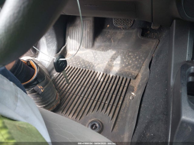 5TFRX5GN0KX139329 Toyota Tacoma Sr