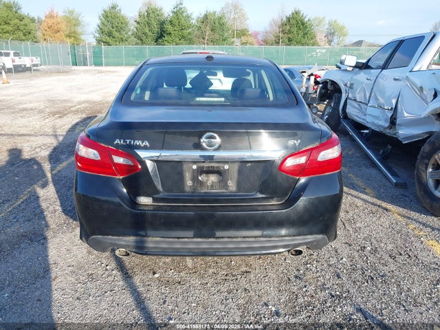 1N4AL3AP0JC209978 Nissan Altima 2.5 Sv