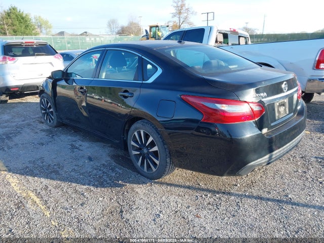 1N4AL3AP0JC209978 Nissan Altima 2.5 Sv
