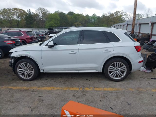 WA1CNAFY8K2053936 Audi Q5 45 Premium