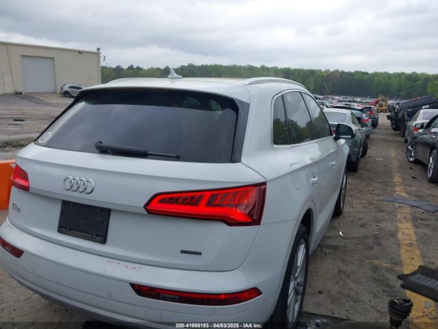 WA1CNAFY8K2053936 Audi Q5 45 Premium