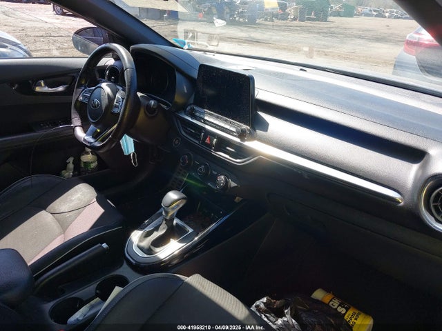 3KPF34AD5LE243549 KIA Forte Gt-line