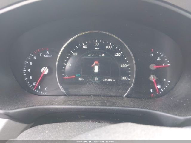 5XYPKDA50HG272421 KIA Sorento 3.3l Sx