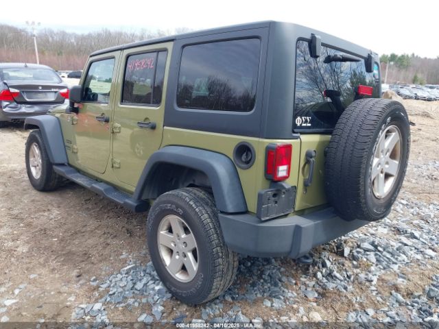 2013 JEEP WRANGLER UNLIMITED 1C4BJWDG1DL698106 Photo 2