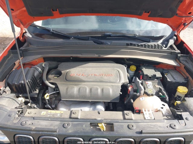 ZACCJBCT1GPE11651 Jeep Renegade Trailhawk