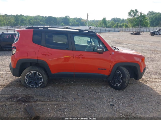 ZACCJBCT1GPE11651 Jeep Renegade Trailhawk