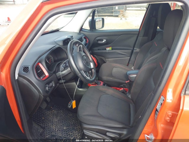 ZACCJBCT1GPE11651 Jeep Renegade Trailhawk