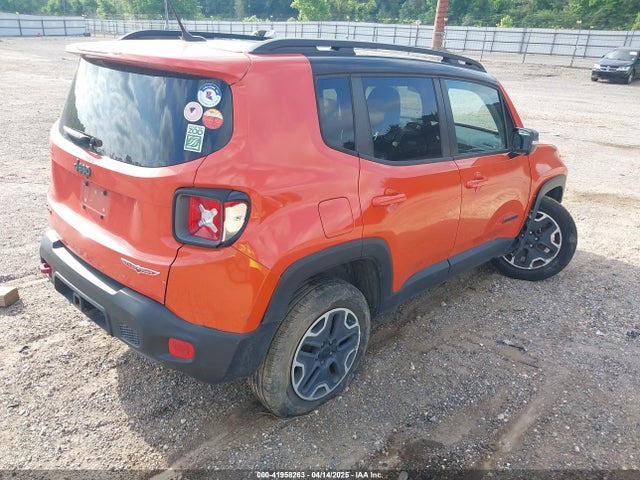 ZACCJBCT1GPE11651 Jeep Renegade Trailhawk