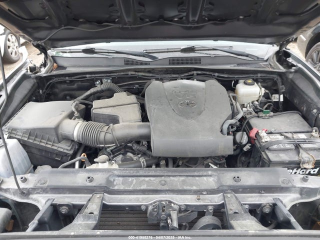 5TFCZ5ANXKX211632 Toyota Tacoma Trd Off Road