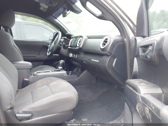 5TFCZ5ANXKX211632 Toyota Tacoma Trd Off Road
