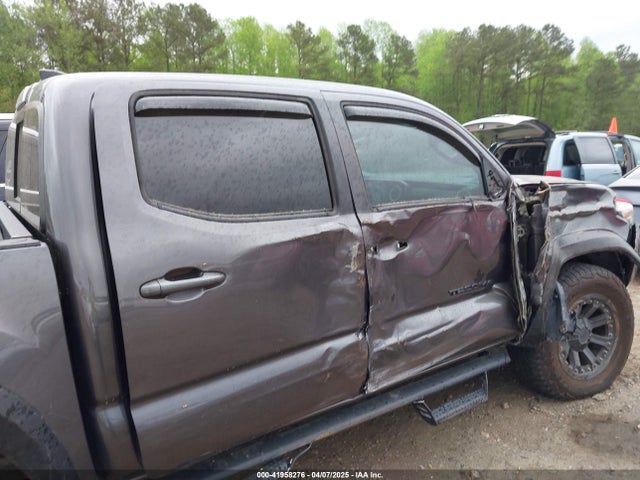 5TFCZ5ANXKX211632 Toyota Tacoma Trd Off Road