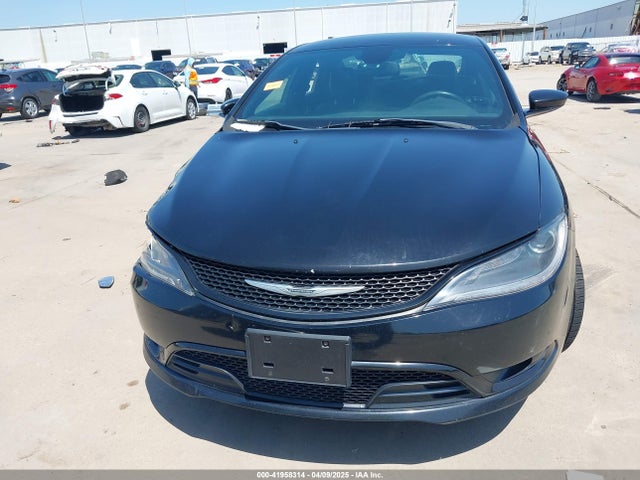 1C3CCCBG6FN570407 Chrysler 200 S