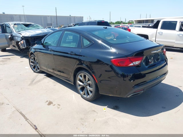 1C3CCCBG6FN570407 Chrysler 200 S