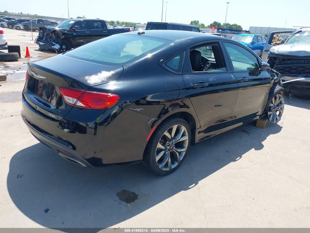 1C3CCCBG6FN570407 Chrysler 200 S