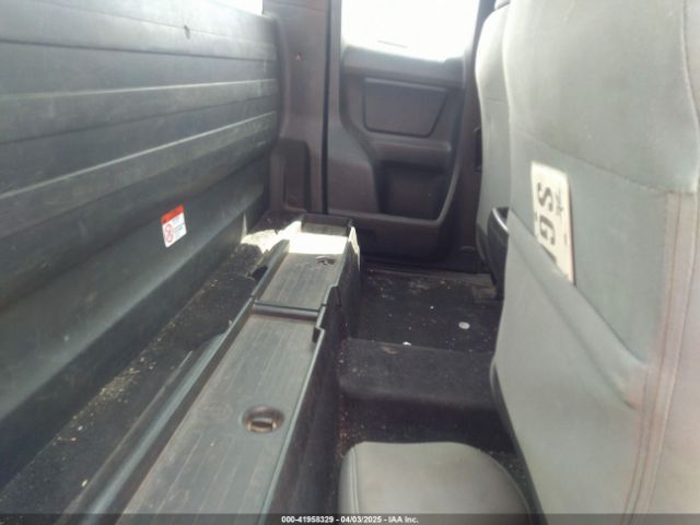 5TFRX5GN4GX058079 Toyota Tacoma Sr